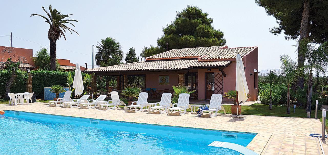 Holiday Menfi | Casale Abate Exterior foto